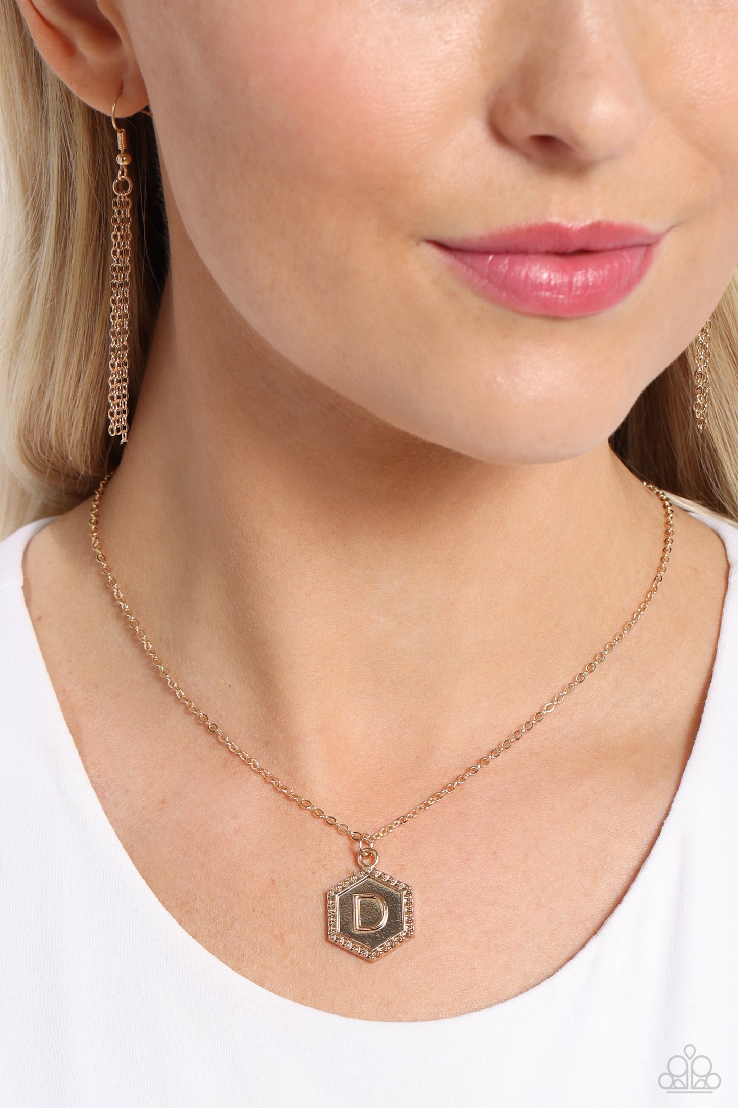 Emblematic Elegance - Gold - D PRESALE