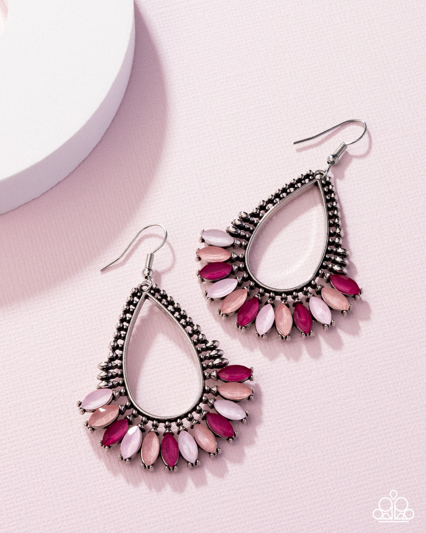 Pronged Pattern - Pink PRESALE