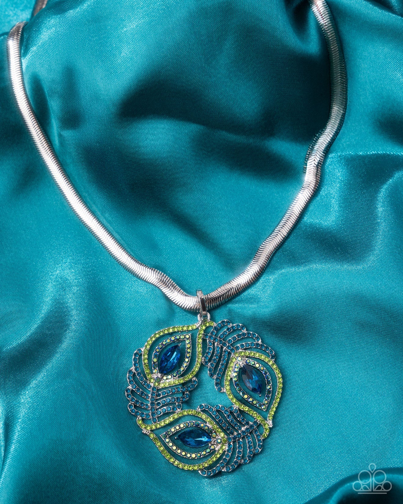 Peacock Patchwork - Multi PRESALE