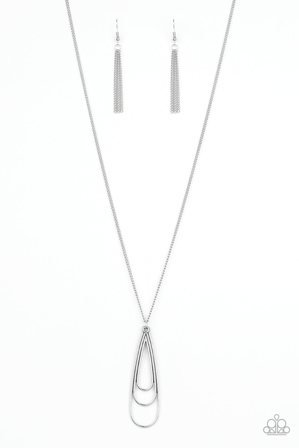 silver, silver jewelry, necklace, long necklace, affordable jewelry, affordable holiday gift, everyday jewelry, paparazzi accessories, jewelry stores, jewelry stores near me, casual jewelry, teen jewelry, trending jewelry,