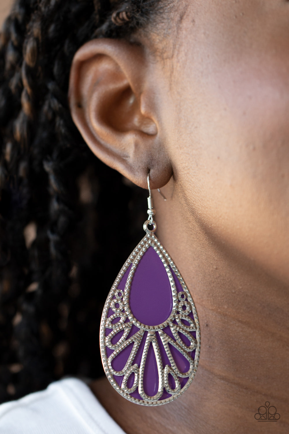 silver, silver jewlery, earrings, fish hook earrings, affordable jewlery, purple, purple jewelry,prom jewlery, wedding jewlery, viral jewlery, casual jewelry, paparazzi accessories, jewelry stores, jewelry stores near me,