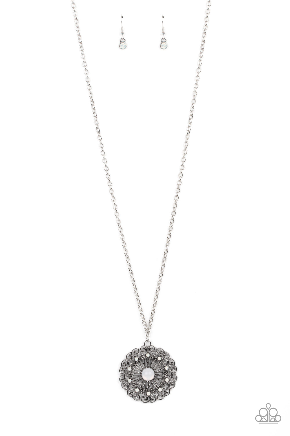 silver, silver jewelry, necklace, long necklace, everyday necklace, affordable jewelry, paparazzi accessories, jewelry stores, jewelry stores near me, teacher appreciation gift, affordable holiday gift, opalescent stone, trending jewelry