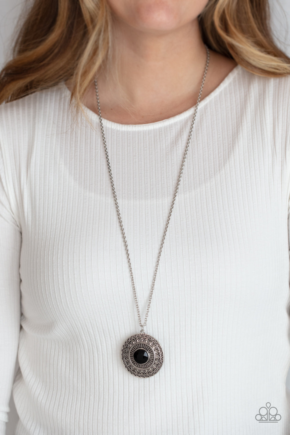 silver, silver jewelry, necklace, long necklace, pendant jewelry, black, black jewelry, affordable jewelry, affordable holiday gift, everyday jewelry, casual jewelry, paparazzi accessories, jewerly stores, jewerly stores near me, casual jewerly,