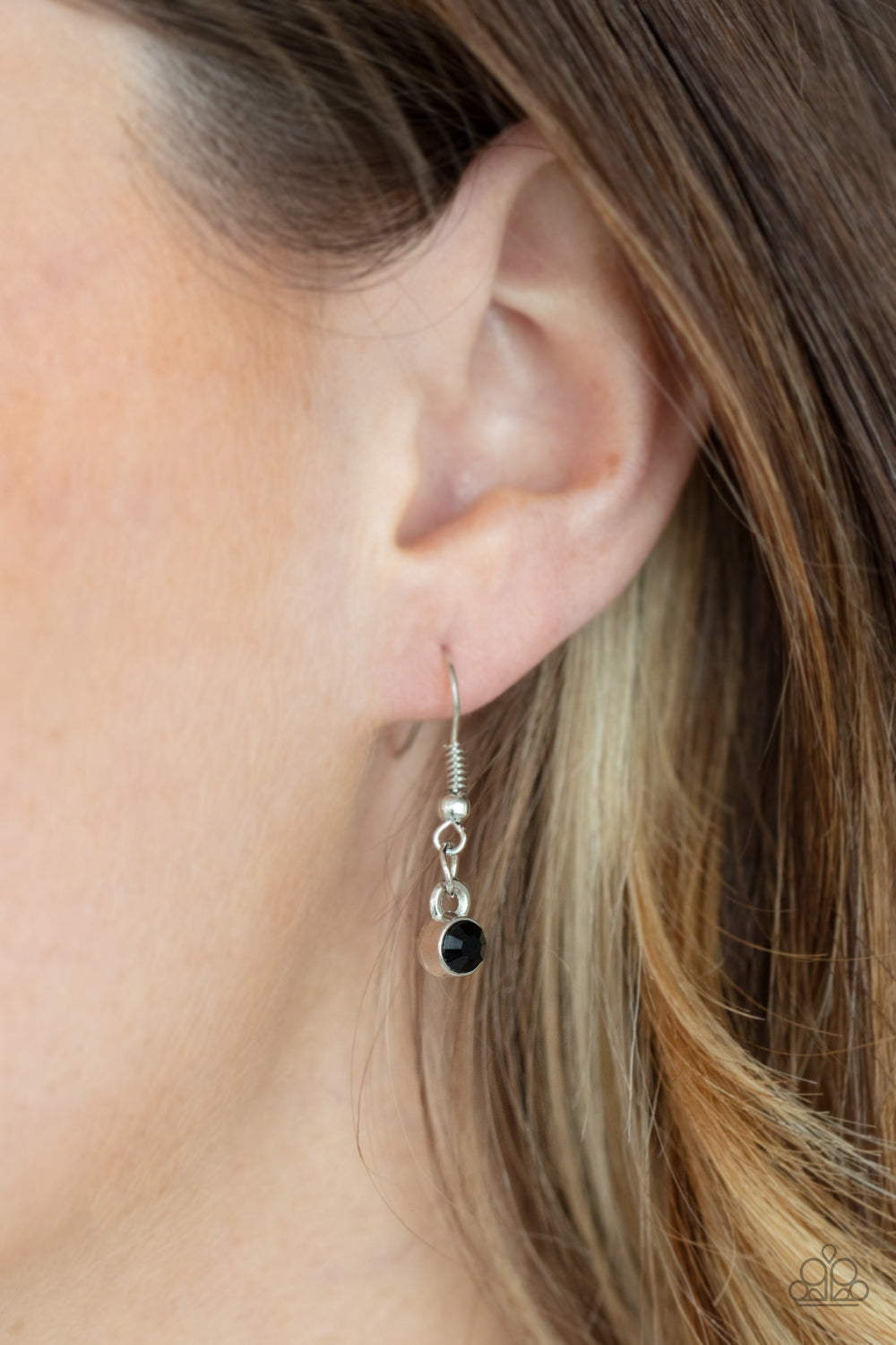 silver, silver jewelry, necklace, long necklace, pendant jewelry, black, black jewelry, affordable jewelry, affordable holiday gift, everyday jewelry, casual jewelry, paparazzi accessories, jewerly stores, jewerly stores near me, casual jewerly,