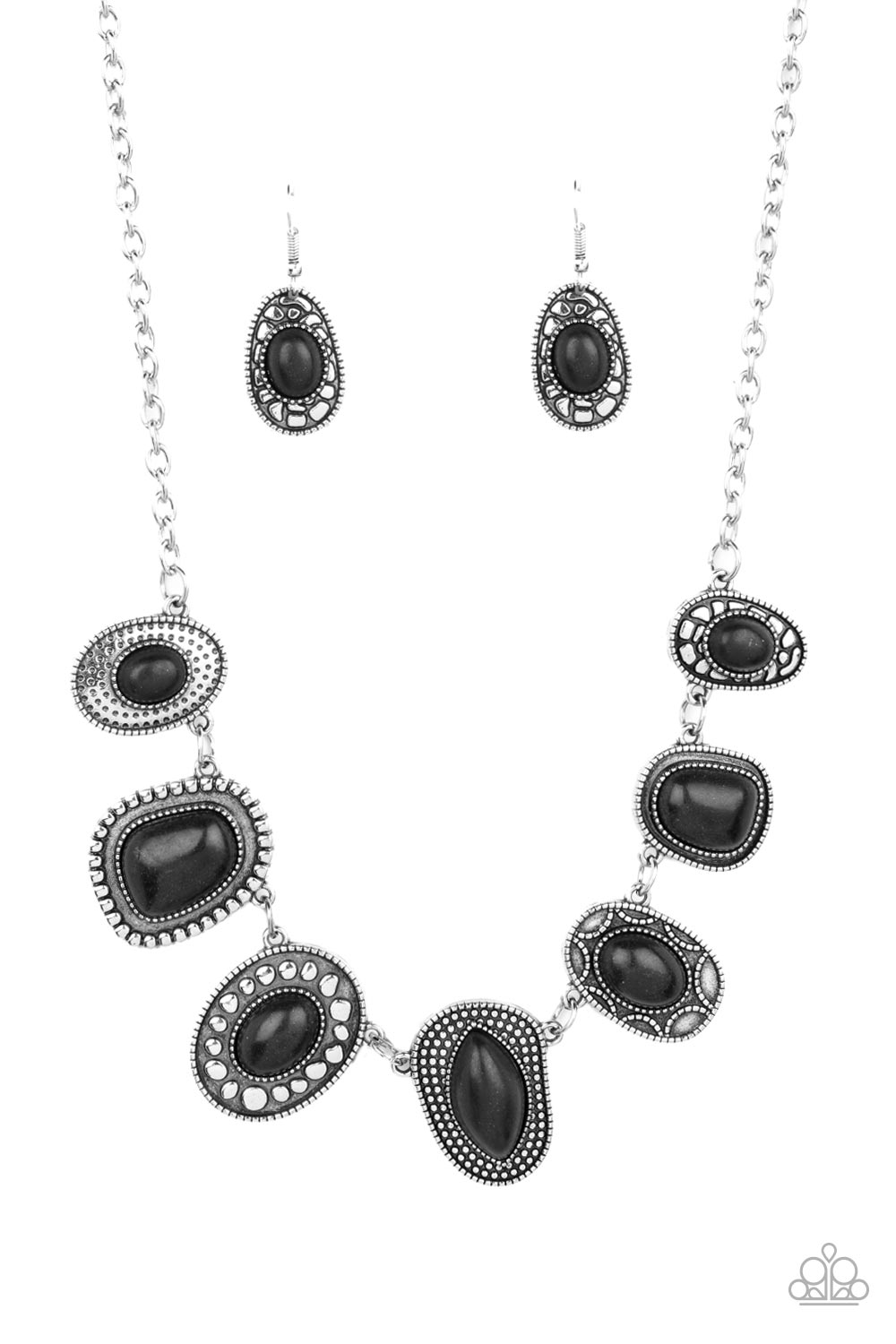 silver, silver jewelry, necklace, medium necklace, statement necklace, stone, black, black jewelry, grunge jewelry, affordable jewelry, affordable holiday gift, everydyay jewelry, trending jewelry, paparazzi accessories, jewelry stores near me, jewelry stores,