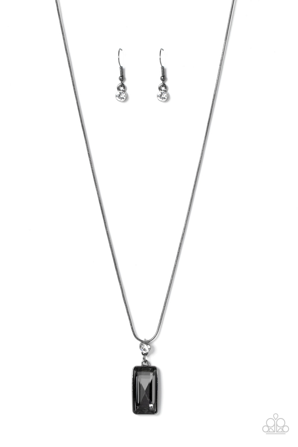 gunmetal, gunmetal jewelry, grunge jewelry, affordable jewelry, everyday jewelry, paparazzi accessories, affordable holiay gift, casual jewelry, black, black jewelry, jewelry stores, jewelry stores near me,