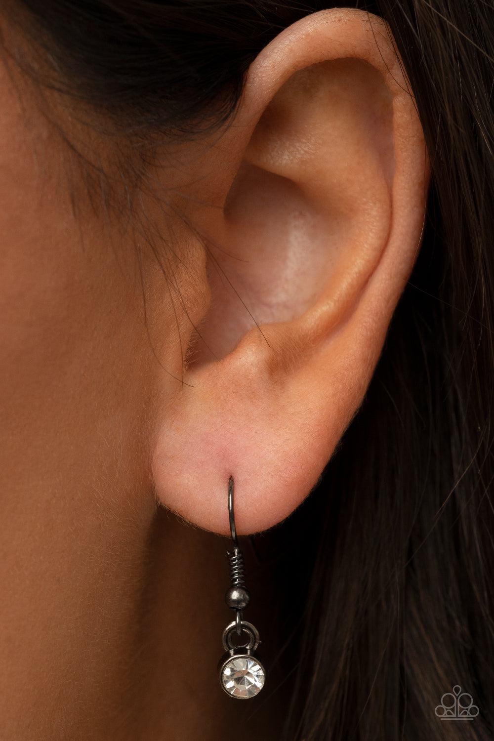 gunmetal, gunmetal jewelry, grunge jewelry, affordable jewelry, everyday jewelry, paparazzi accessories, affordable holiay gift, casual jewelry, black, black jewelry, jewelry stores, jewelry stores near me,