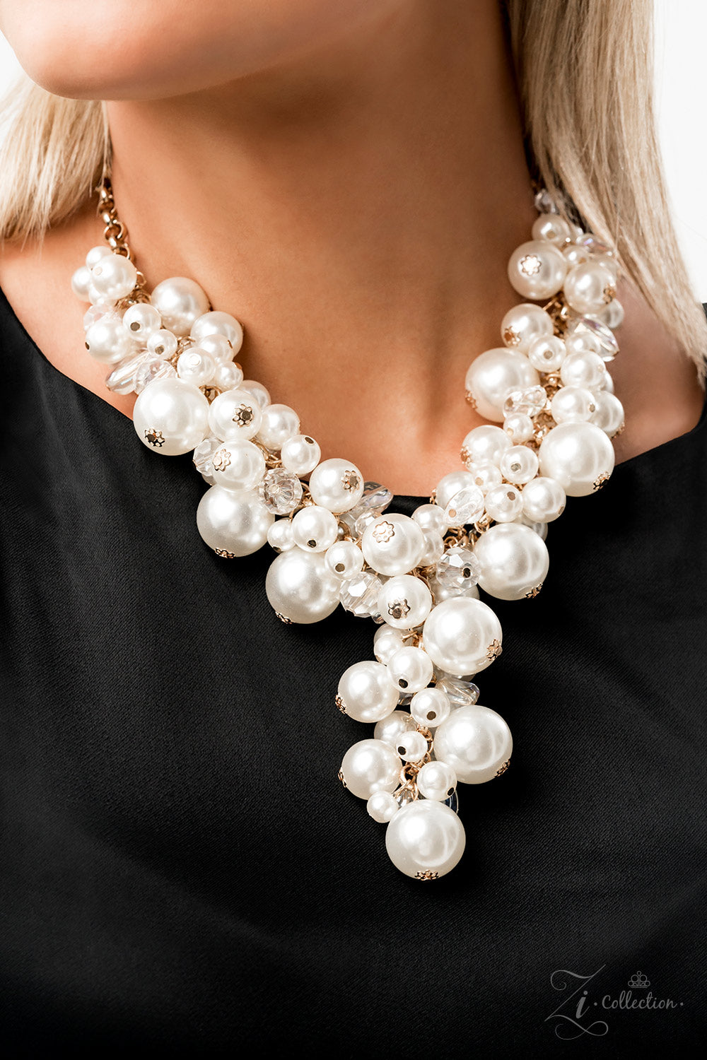 gold, gold jewelry, necklace, medium necklace, pearl, pearl jewelry, affordable jewelry, affordable holiday gift, everyday jewelry, paparazzi accessories, jewelry stores, jewelry stores near me, wedding jewelry, trending jewelry, viral jewelry, jewelry stores, jewelry stores near me,