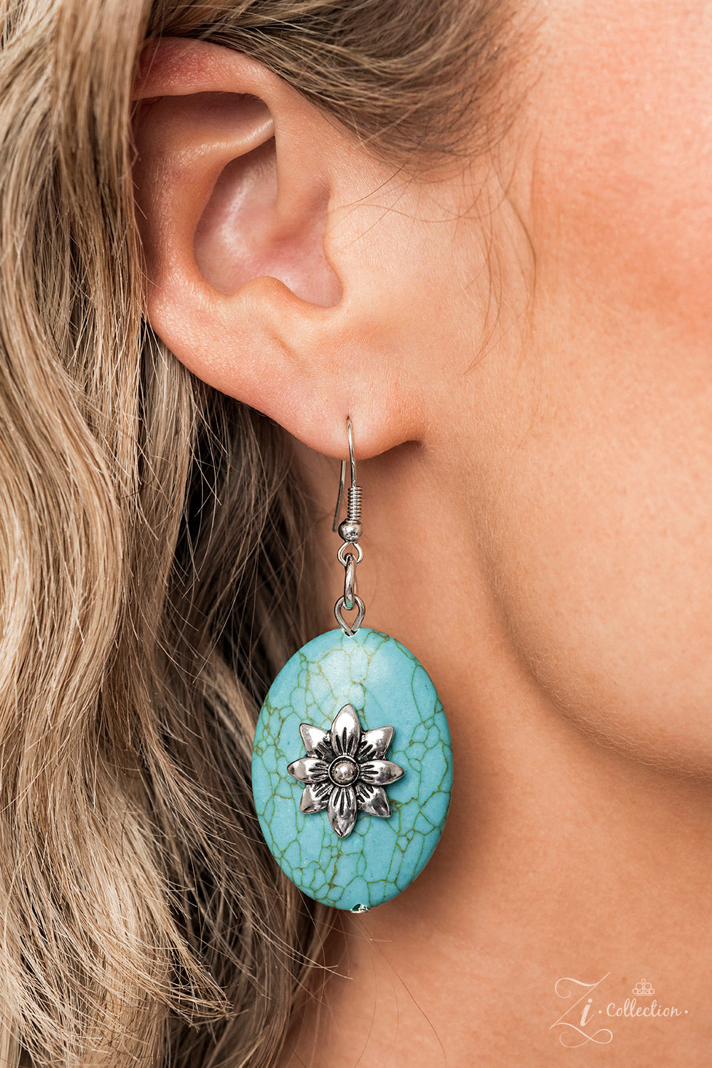 silver, silver jewelry, necklace, long necklace, layered necklace, affordable jewelry, affordable holiday gift, everyday jewelry, paparazzi accessories, jewelry stores, jewelry stores near me, zi collection 2022, wedding jewelry, boho jewelry, blue, blue jewelry, stone, crackle stone,