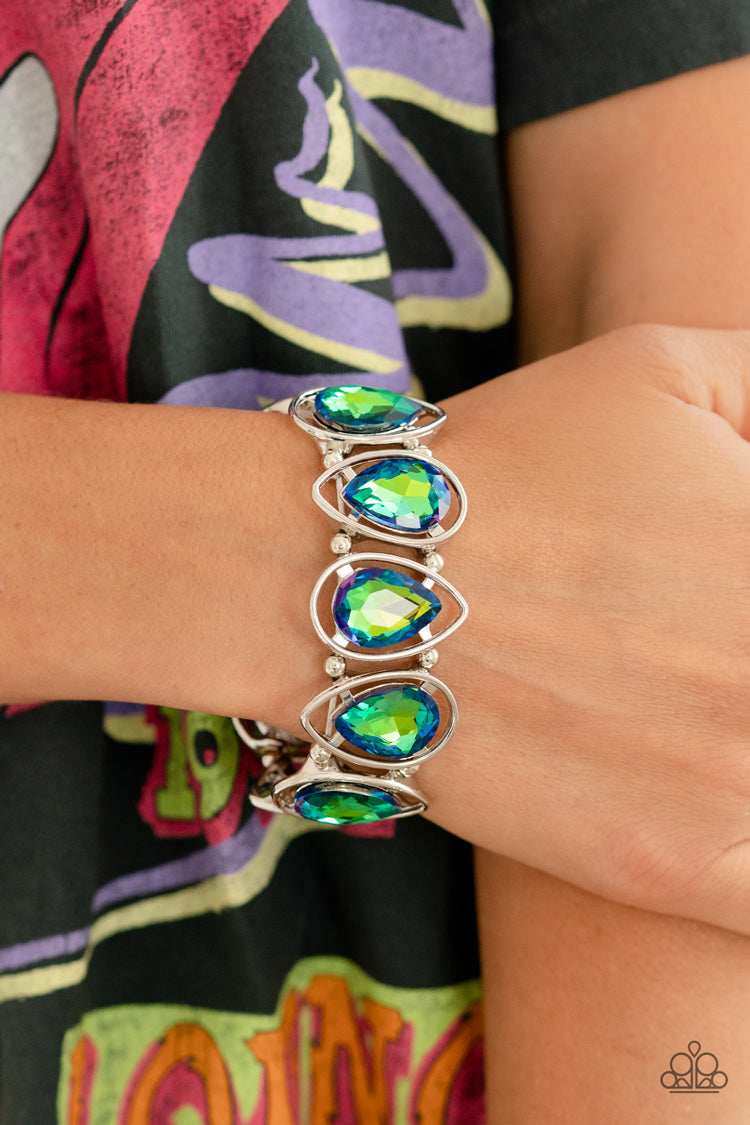 silver, silver jewelry, bracelet, stretch bracelet, teardrop gems, green, green jewelry, affordable jewelry, affordable holiday gift, st patricks day, holiday jewelry, viral jewelry, trending jewelry, paparazzi accessories, jewelry stores, jewelry stores near me,