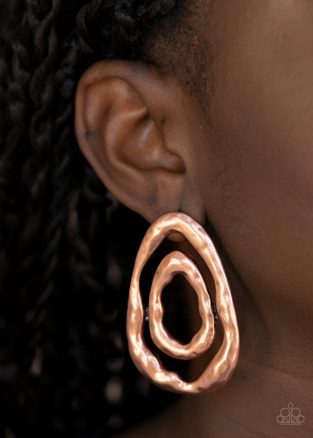 Ancient Ruin Copper Earring - Paparazzi Accessories
