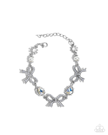 Coquette Caliber - White