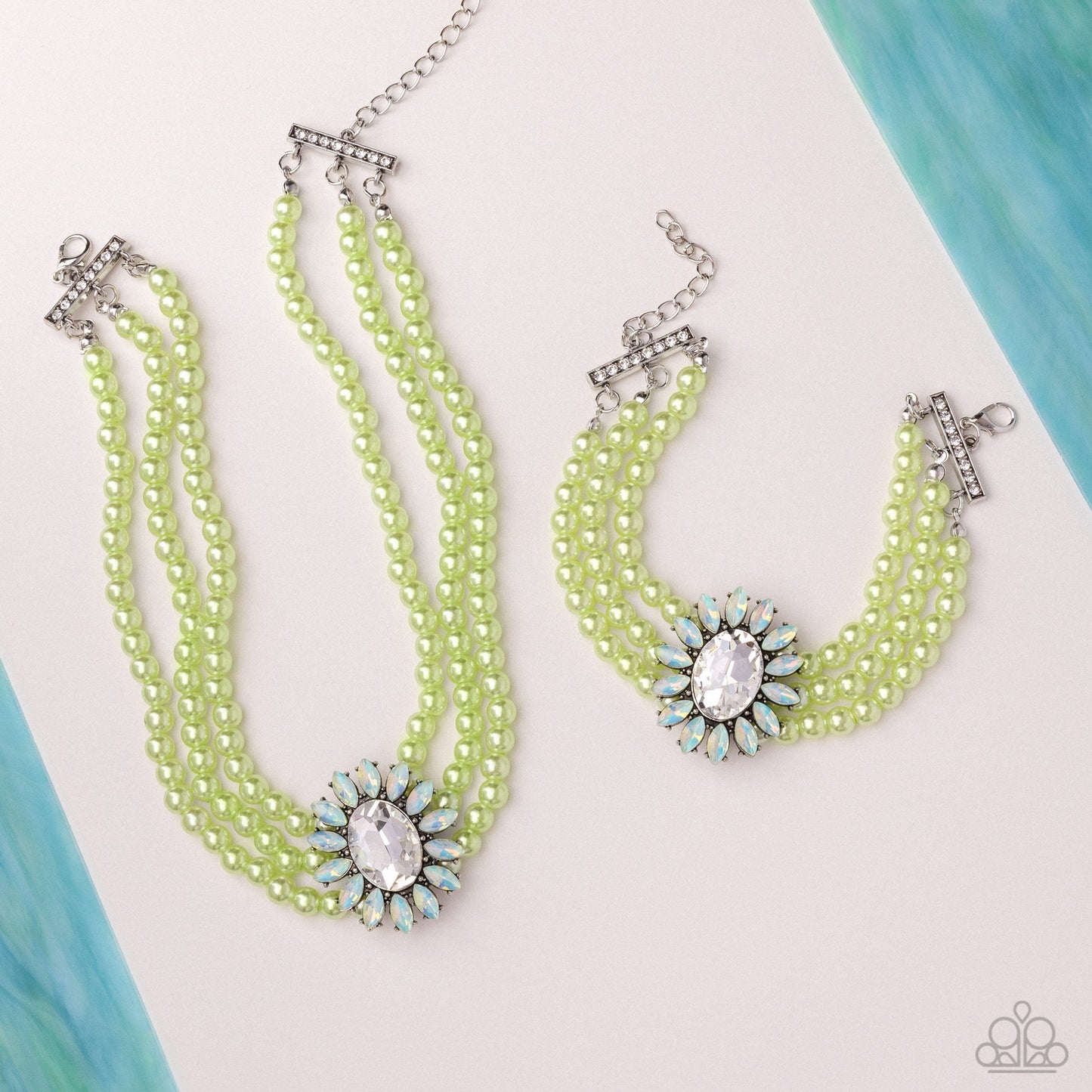 Conscious Chic - Green PRESALE
