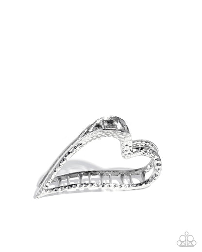 Heartfelt Hint - Silver