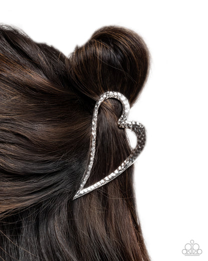 Heartfelt Hint - Silver