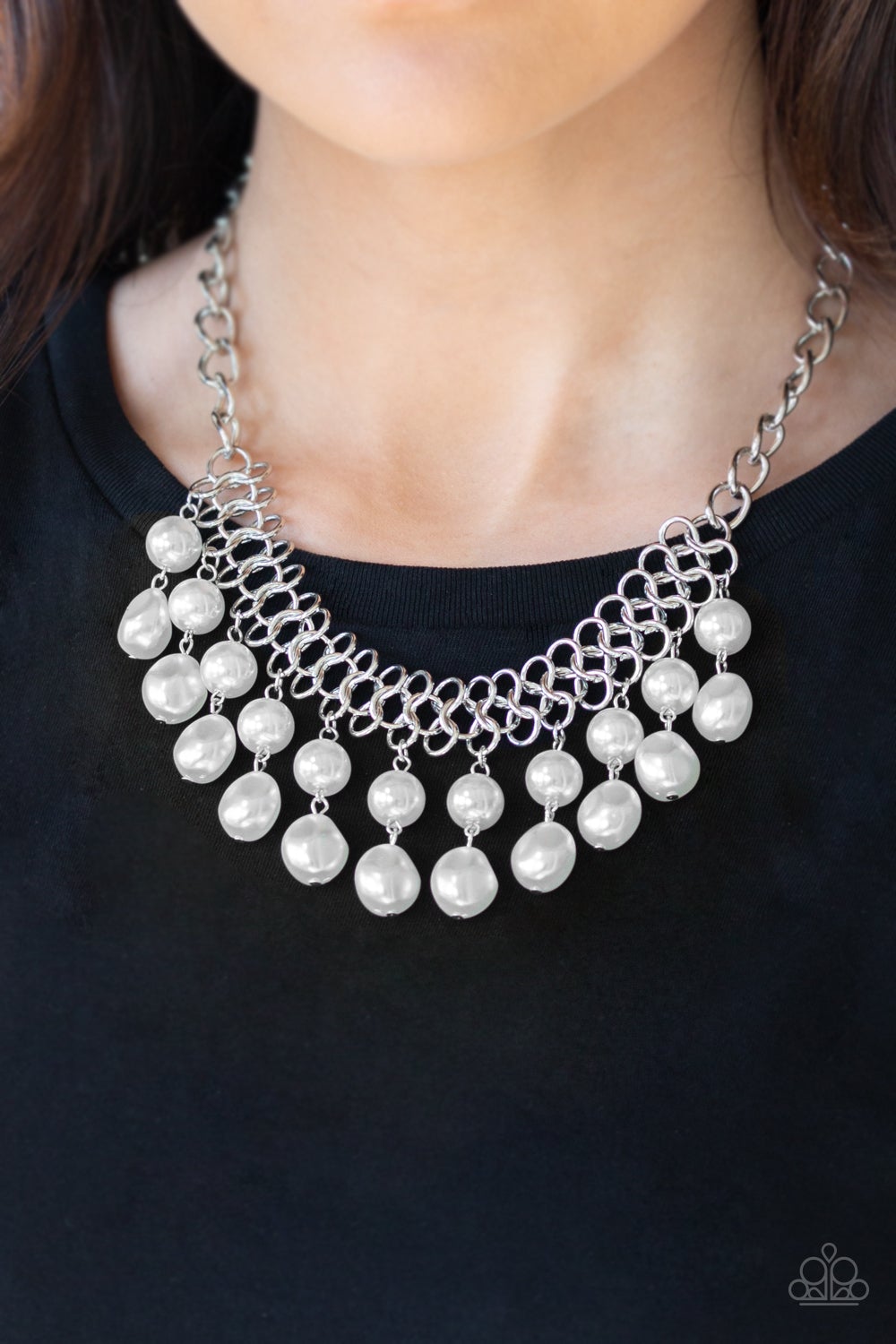 silver, silver jewelry, necklace, medium necklace, white, rhinestone, statement necklace,white jewelry, teacher appreciation gift, affordable holiday gift, everyday jewelry, jewelry stores, jewelry stores near me, paparazzi accessories, 