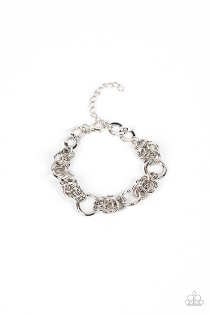 silver, silver jewelry, affordable jewelry, paparazzi accessories, everyday jewelry, bracelet, claw clasp bracelet, 