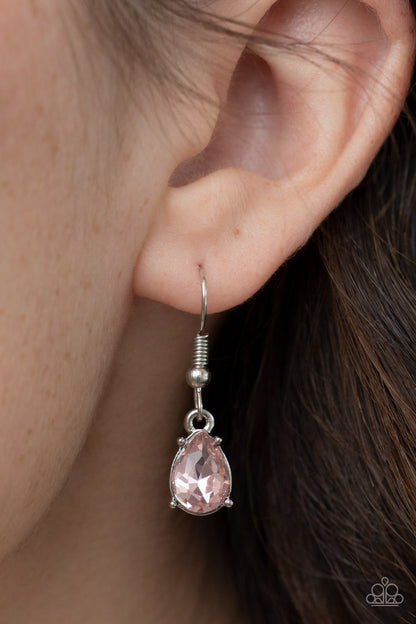 silver, silver jewelry, necklace, medium necklace,flower jewelry, affordable jewelry, affordable holiday gift, everyday jewelry, paparazzi accessories, pink, pink jewelry, jewelry stores, jewelry stores near me, 