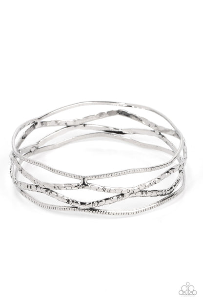 silver, silver jewelry, bracelet, bangle, bangles, everyday jewelry, affordable jewelry, affordable holiday gift, everyday jewelry, paparazzi accessories, jewelry stores, jewelry stores near me, casual jewelry, trending jewelry, 