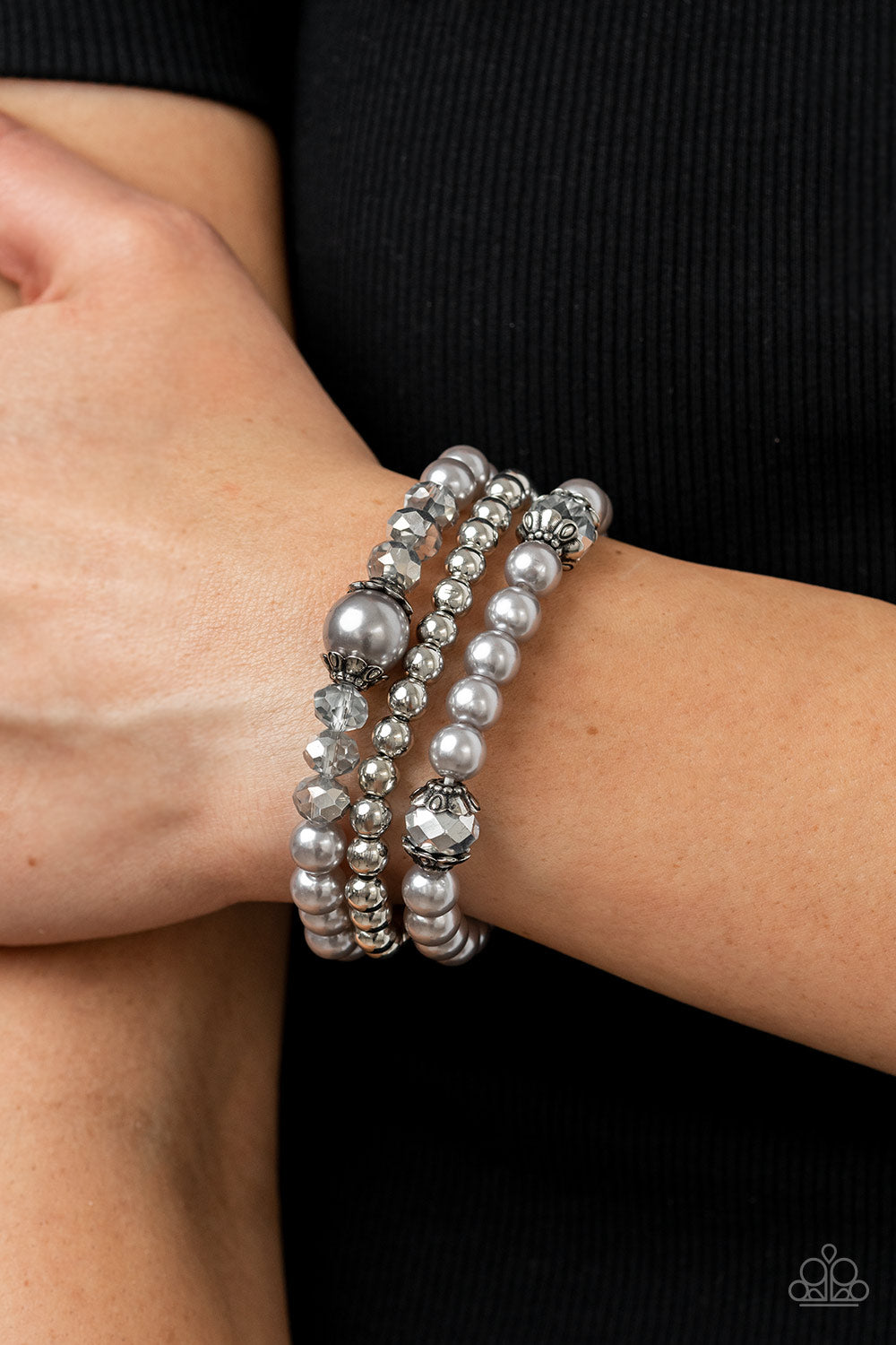 silver, silver jewelry, bracelet, stretch bracelet, paparazzi accessories, everyday jewelry, affordable jewelry