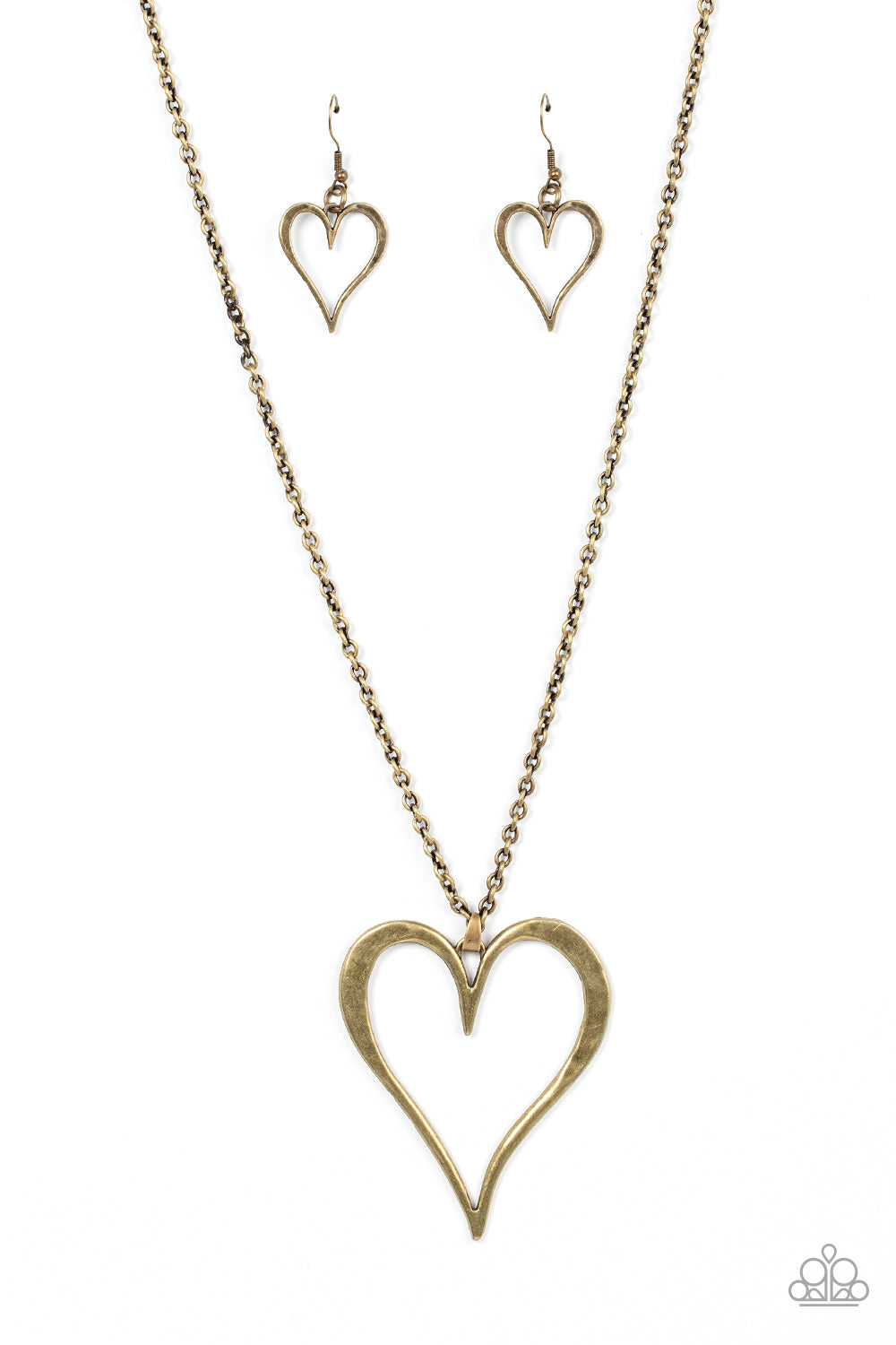 brass, brass jewelry, necklace, long necklace, affordable jewelry, affordable holiday gift, everyday jewelry, paparazzi accessories, heart, heart jewelry, jewelry stores, jewelry stores near me, 