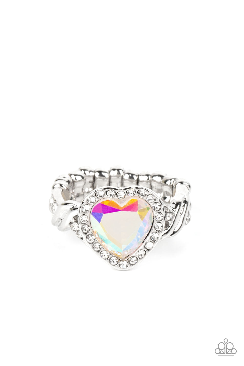 silver, silver jewelry, ring, heart, heart jewelry, affordable jewelry, affordable holiday gift, everyday jewelry, trending jewelry, viral jewelry, paparazzi accessories, casual jewelry,prom jewelry, wedding jewelry, viral jewelry, jewelry stores, jewelry stores near me, 