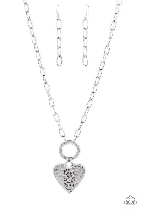 silver, silver jewlery, necklace, long necklace, inspiration jewlery, affordable jewlery, affordable holiday gift, everyday jewlery, trending jewlery, viral jewelry, paparazzi accessories, prom jewelry, church jewlery, wedding jewelry, jewlery stores, jewlery stores near me, 