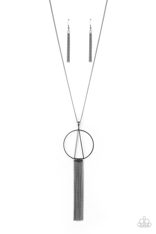 Apparatus Applique- Black - J3: Janets Jammin Jems
